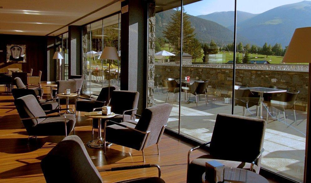 Hg La Molina Hotell Exteriör bild