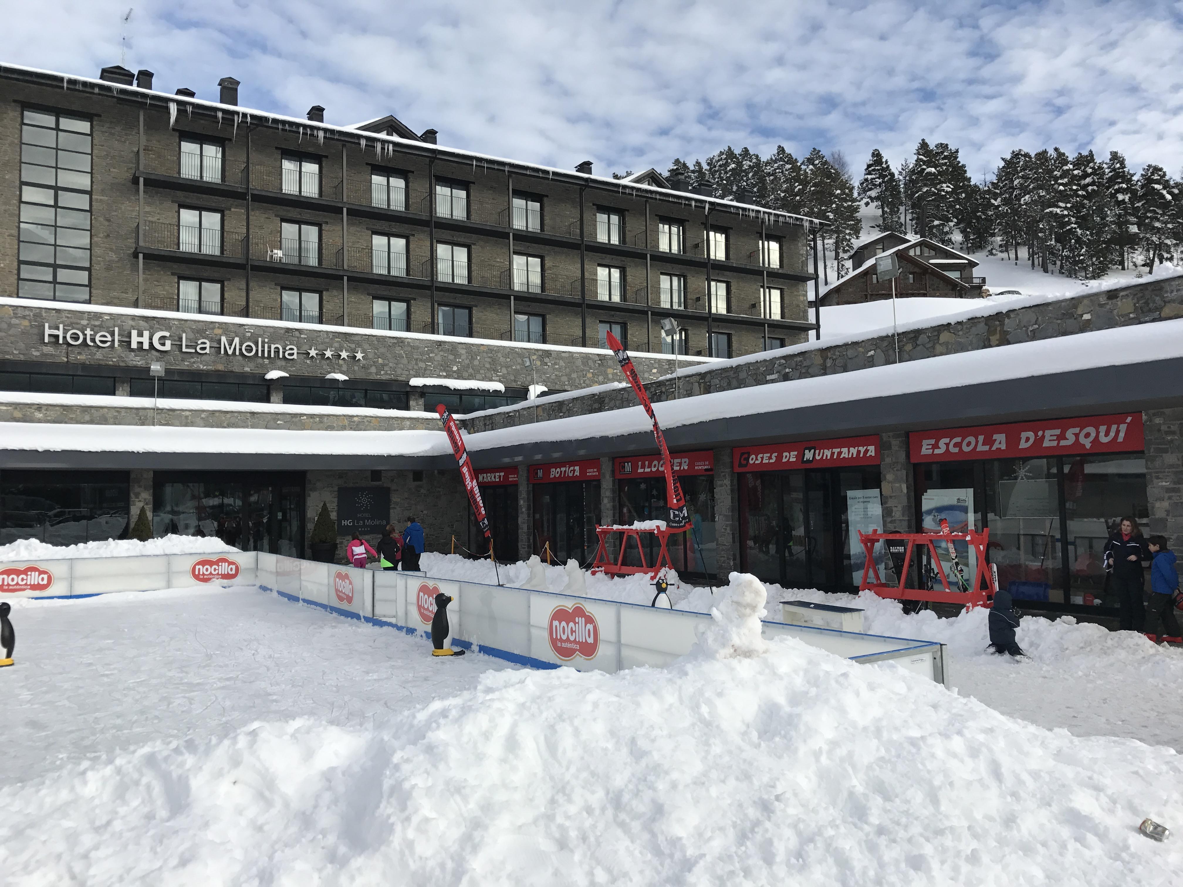 Hg La Molina Hotell Exteriör bild