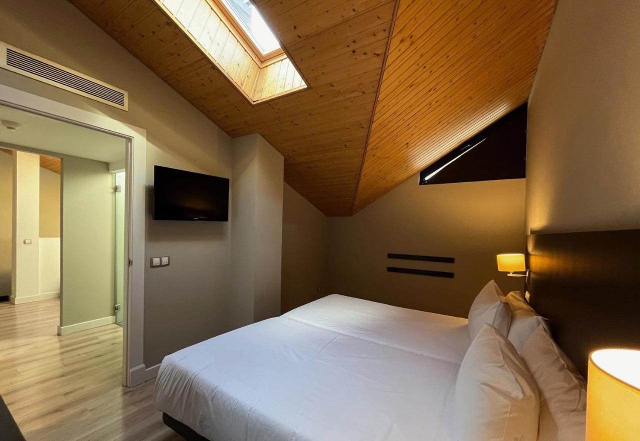 Hg La Molina Hotell Exteriör bild