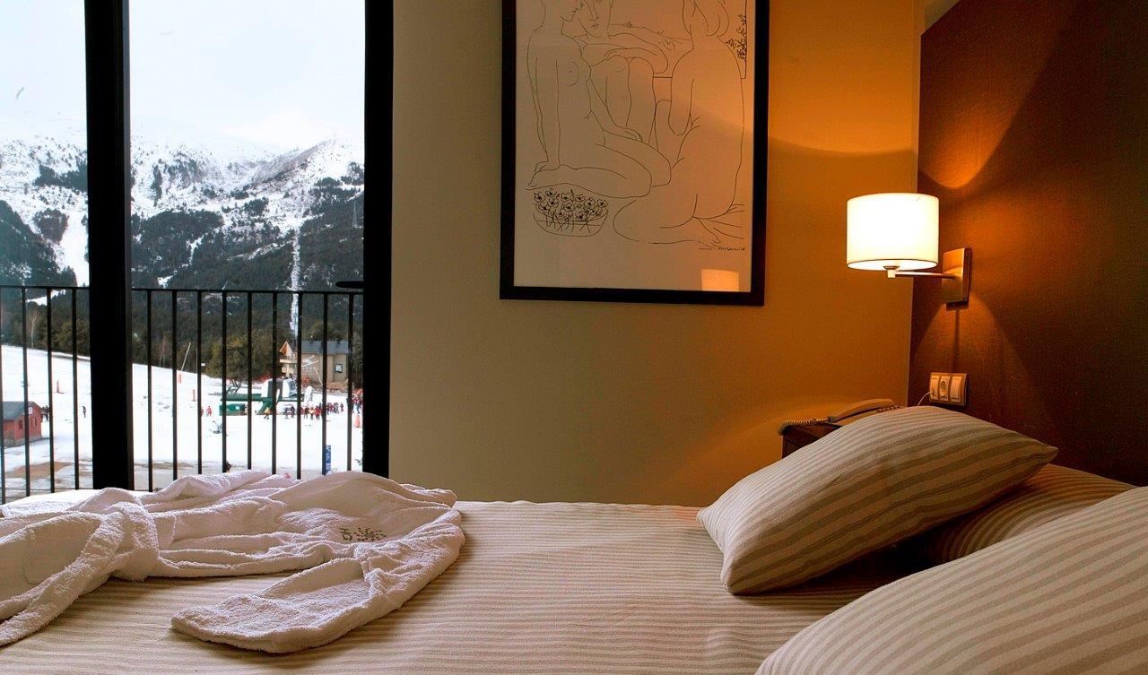 Hg La Molina Hotell Exteriör bild