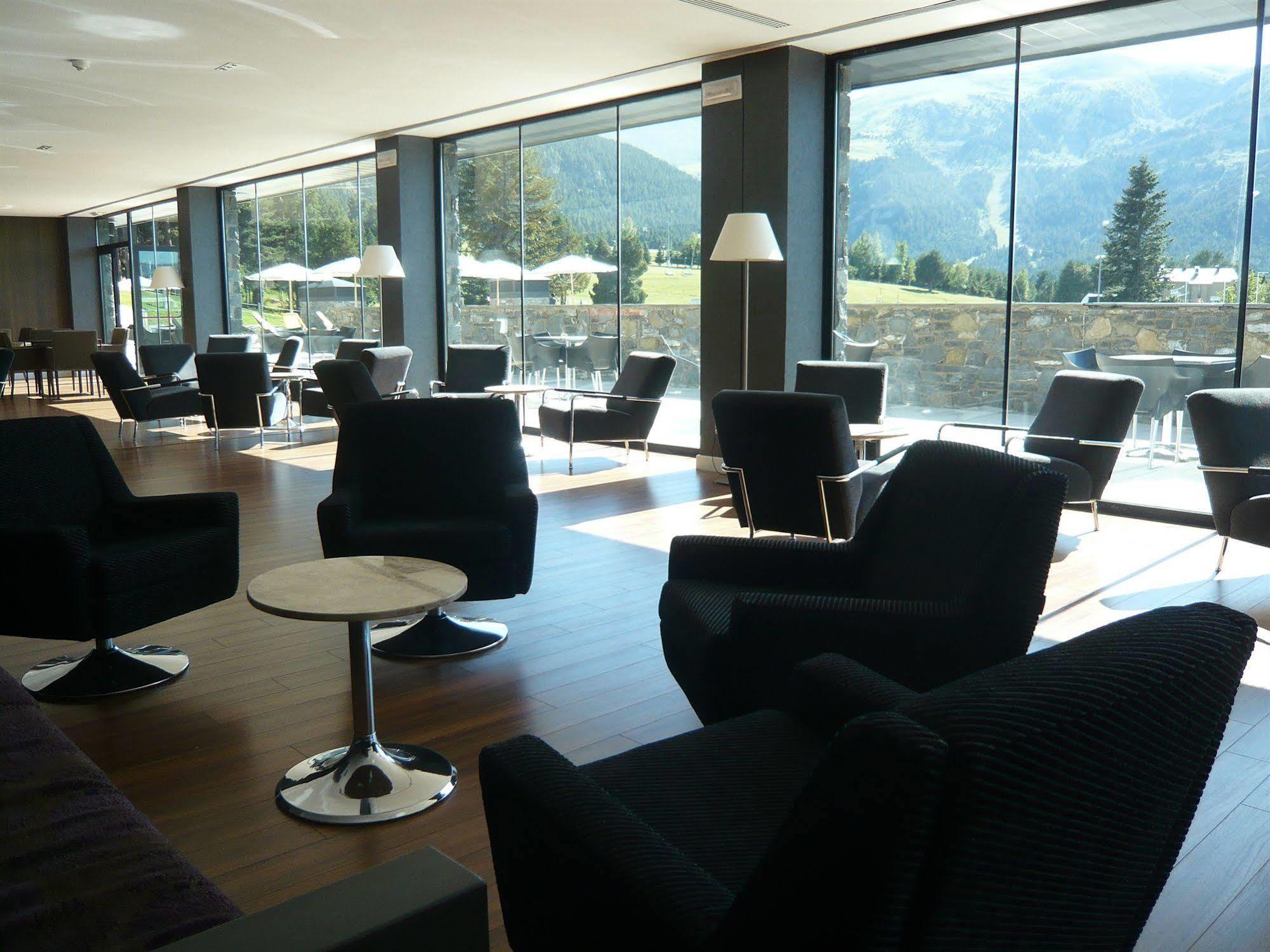 Hg La Molina Hotell Exteriör bild