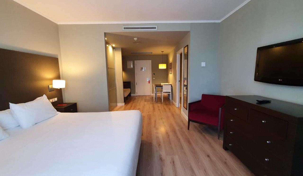 Hg La Molina Hotell Exteriör bild